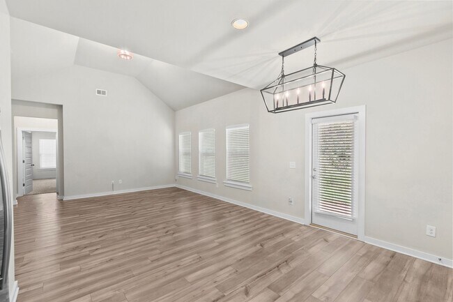 Building Photo - 275 Avalon Wy