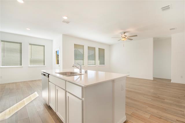 Building Photo - 201 Wyndemere Ln