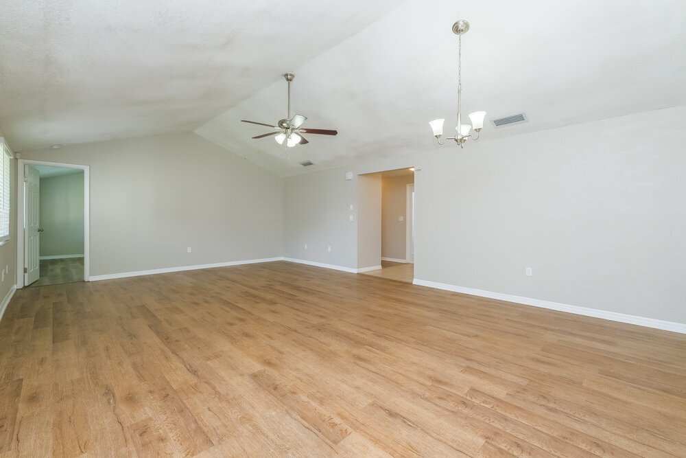 Building Photo - 1191 Mineola Cir