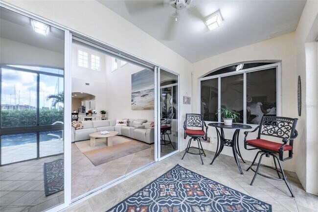 Building Photo - 3209 Sunset Key Cir