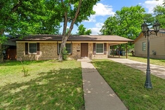 Building Photo - 5118 Waterbrook Dr