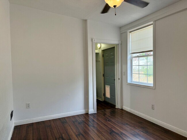 Building Photo - Updated Bountiful Home | 3 Beds, Finished ...
