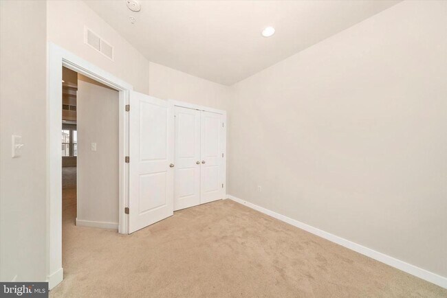 Building Photo - 3635 Stone Barn Dr