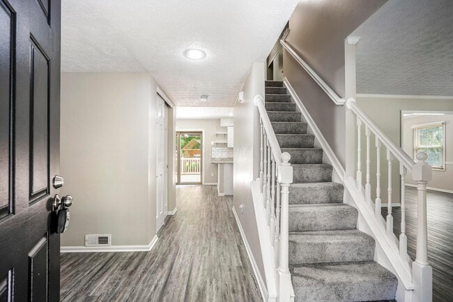 Building Photo - 7652 Cashel Ct