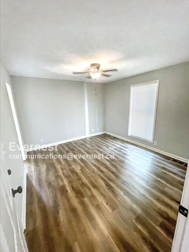 Building Photo - 508 Highland Dr