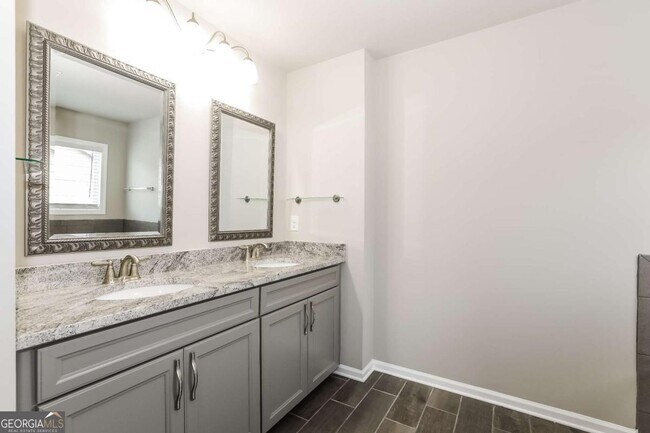 Building Photo - 6610 Trailblazer Rd