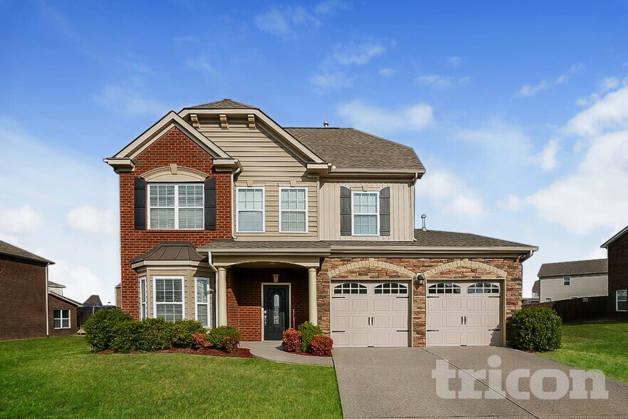 Primary Photo - 1011 Middleton Ln