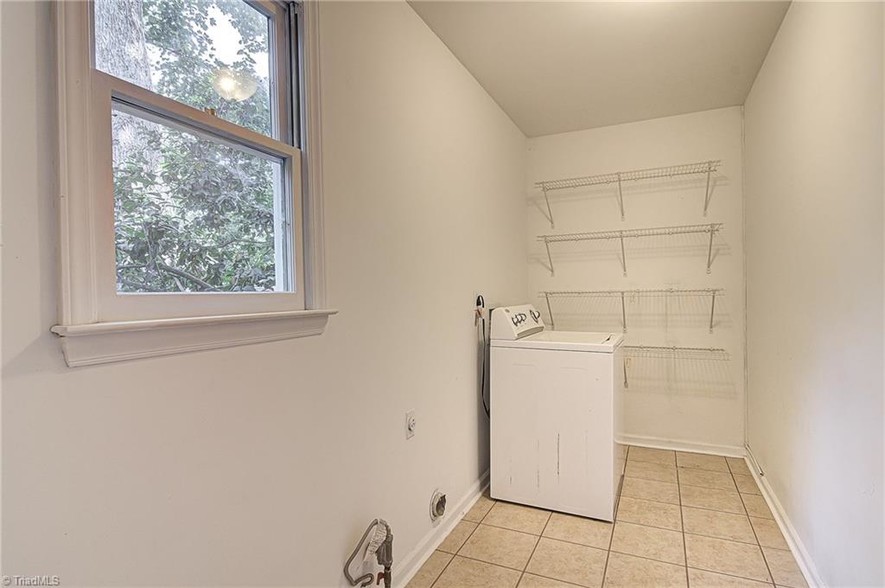 Building Photo - 1508 Trinity Garden Cir