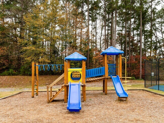 Building Photo - 2 Bedroom 2 Bath Townhome with Unfinished Basement