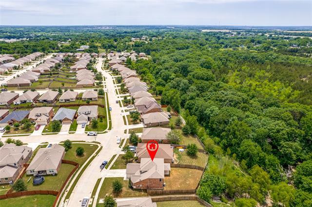 Building Photo - 1608 Persimmon Dr