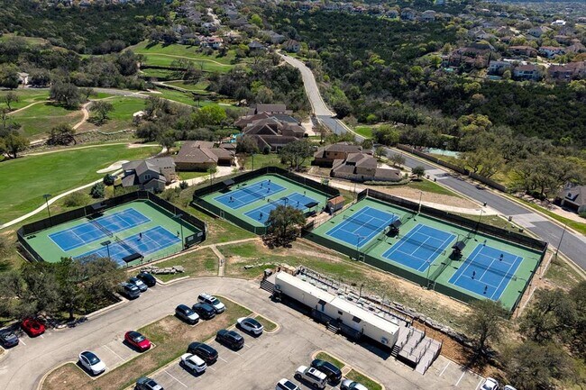 Building Photo - 5201 Kite Tail Dr