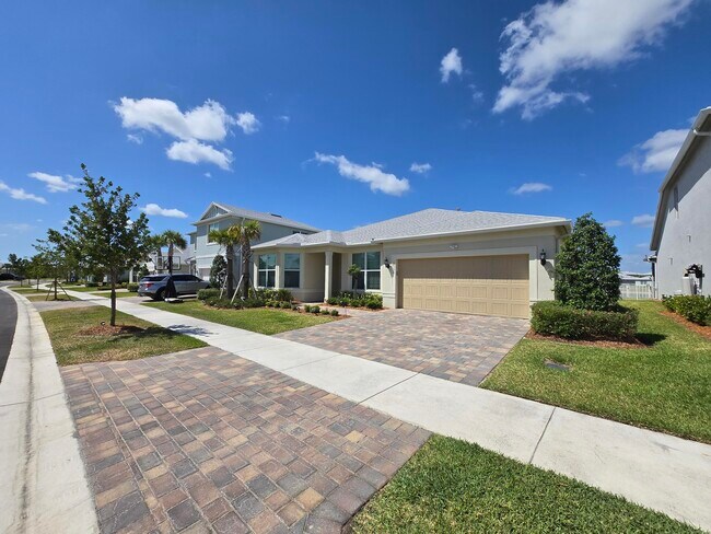 Building Photo - 12356 SW Sand Dollar Wy