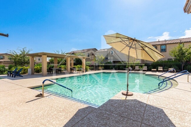 Building Photo - 8547 E Osage Ave