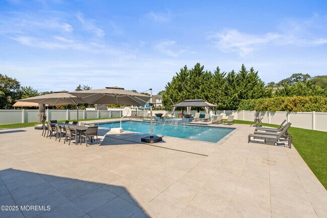 Building Photo - 24 Valley Forge Rd