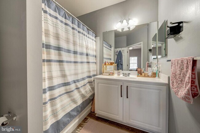 Building Photo - 42461 Rockrose Square