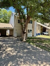 Building Photo - 1406 Summer Creek Dr
