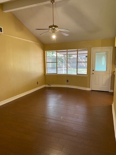 Building Photo - 11906 Fairbury Dr