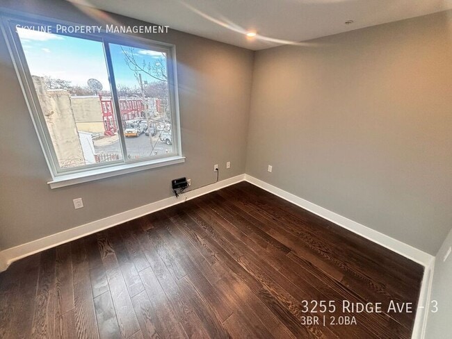 Building Photo - 3255 Ridge Ave