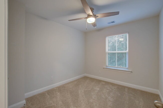 Building Photo - 1237 Tice Ln