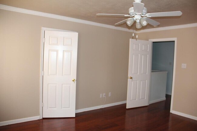 Building Photo - 11735 Alief Clodine Rd