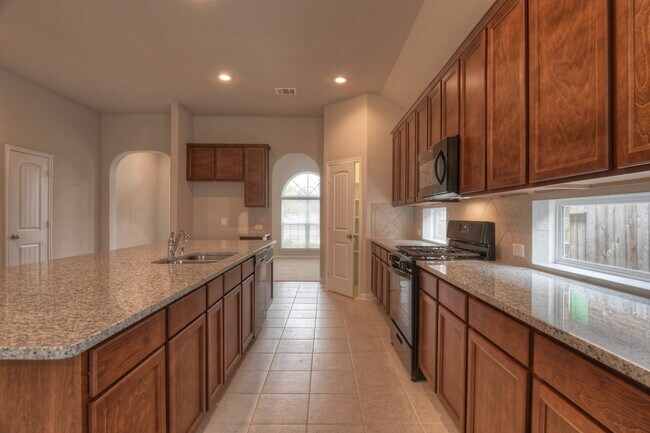 Building Photo - 21215 Flowering Dogwood Cir