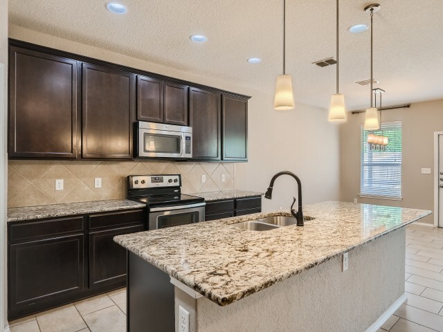 Building Photo - 303 Rustic Willow