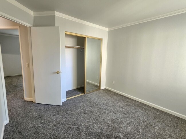 Building Photo - Patio Home For Rent in Winhaven Gardens