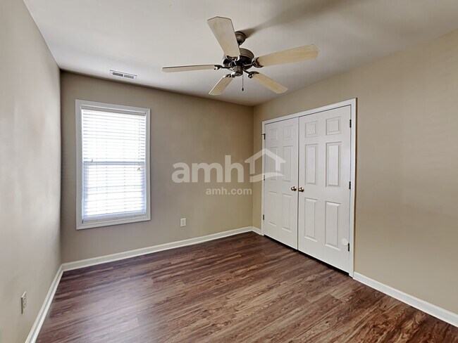 Building Photo - 835 Brookhannah Ct