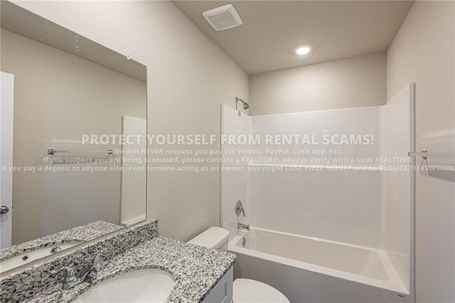 Building Photo - 2590 S Ouachita Dr