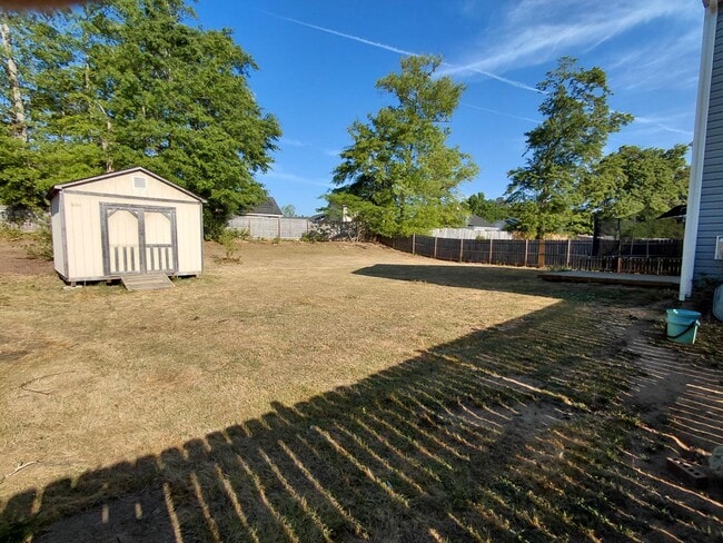 Building Photo - 836 Chariot Way