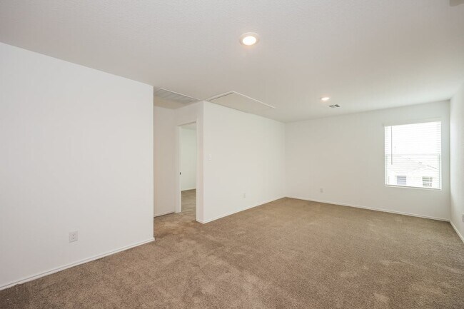 Building Photo - 10727 Hernando Ct