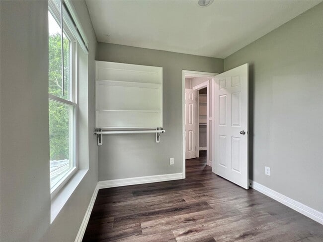 Building Photo - 207 Avenue A