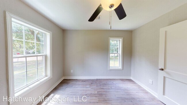 Building Photo - 3 br, 2 bath House - 710 Avalon