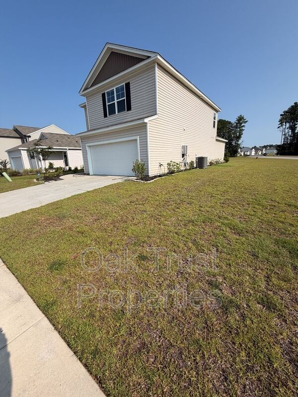 Building Photo - 600 Ladywood Dr