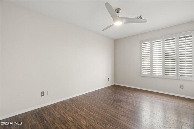 Building Photo - 9308 E Wood Dr