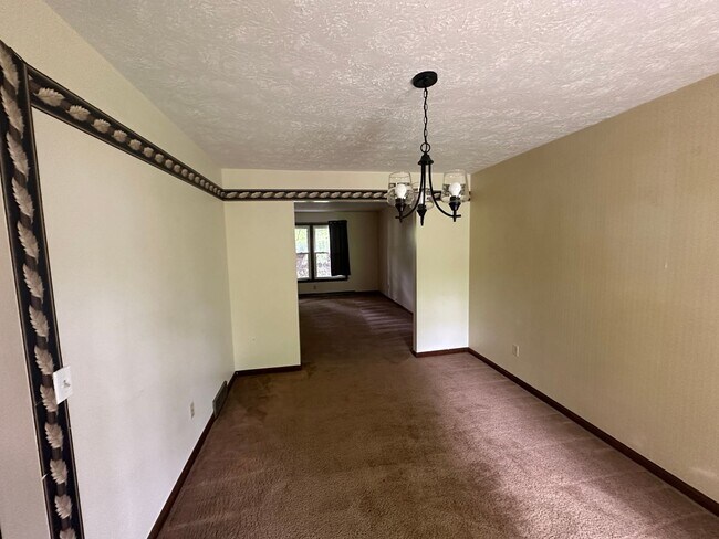 Building Photo - 2BD Duplex Jackson Township - Canton