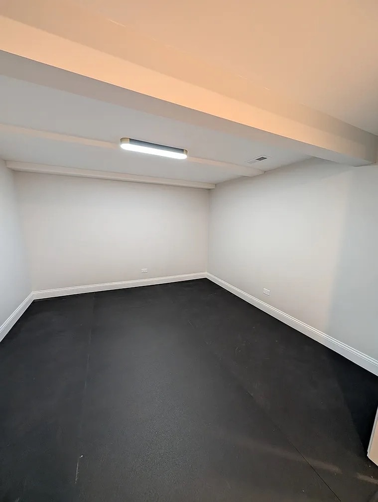 Building Photo - 564 Adele St