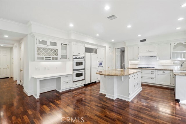 Building Photo - 15 Jupiter Hills Dr