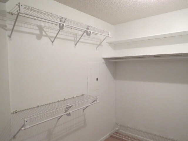 Building Photo - 6719 Fossil Creek Rd