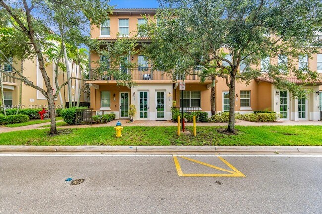Building Photo - 936 SW 147th Ave
