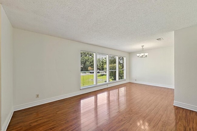 Building Photo - 3707 Tarragona Ln