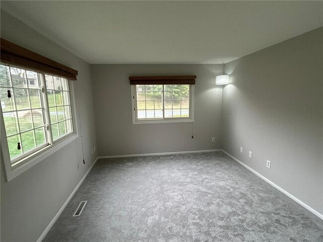 Building Photo - 15105 Lesley Ln