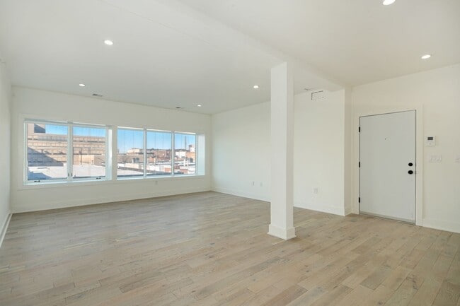 Building Photo - Newly Constructed Apartments in South Philly