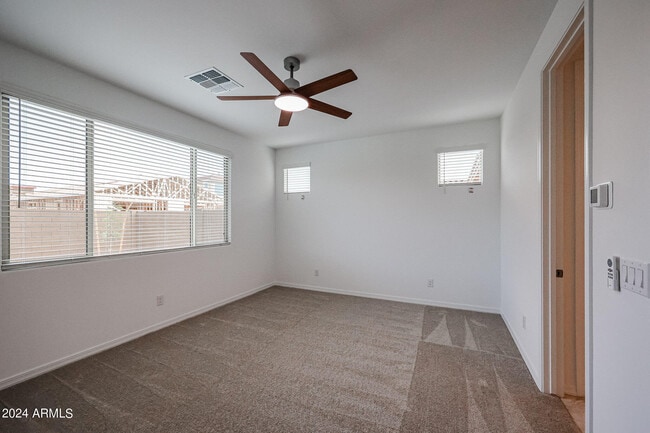 Building Photo - 8752 W Medlock Dr
