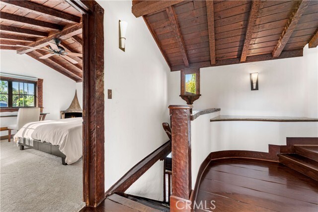 Building Photo - 1481 Santa Cruz St