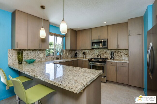 Building Photo - 3576 Escoba Dr