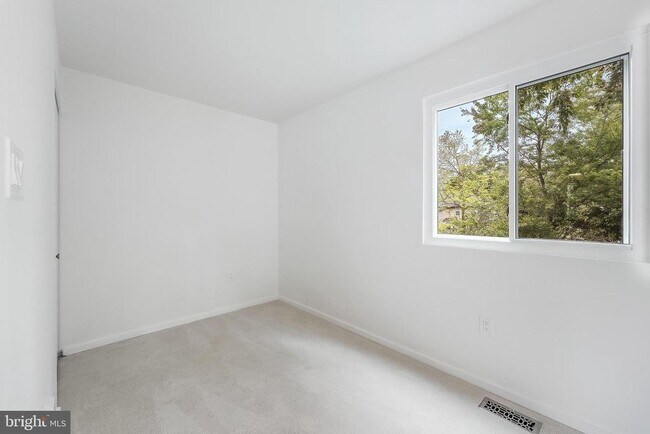 Building Photo - 11916 Moss Point Ln
