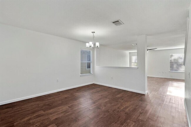 Building Photo - 3516 Sand Dunes Ave