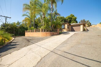 Building Photo - Recently Upgraded Detached Home with Large...