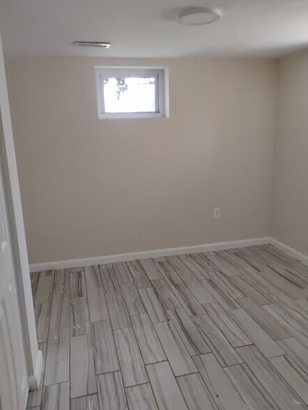 Building Photo - 4222 Elderon Ave